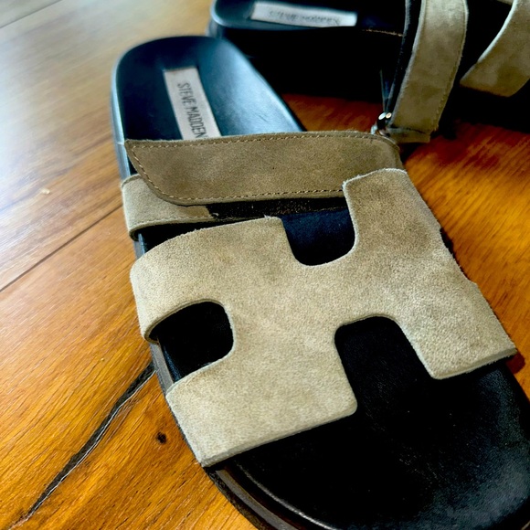 Steve Maden sandals - Picture 2 of 3